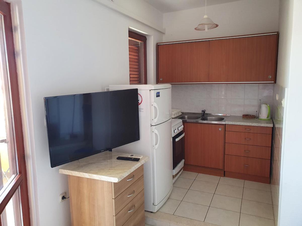 Apartments Viktor Rogoznica  Zewnętrze zdjęcie