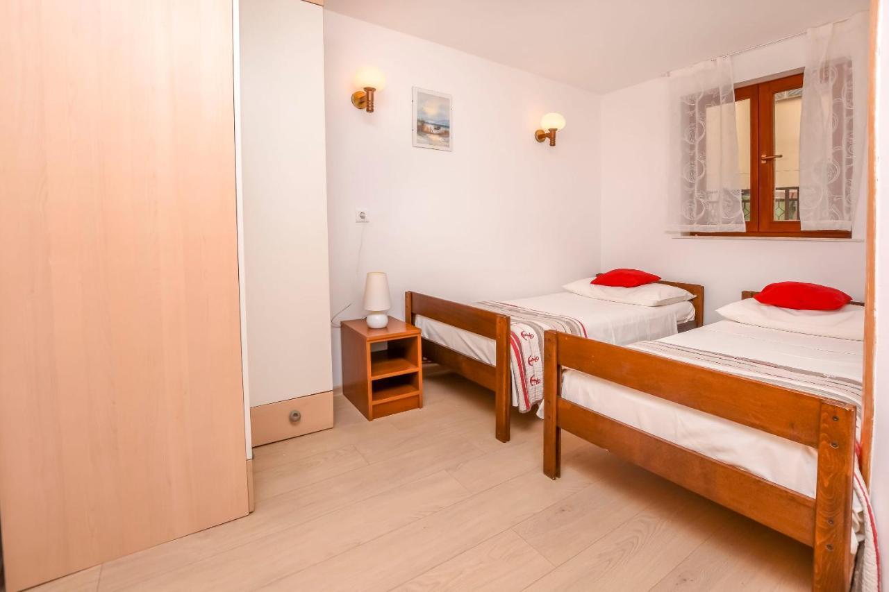 Apartments Viktor Rogoznica  Zewnętrze zdjęcie